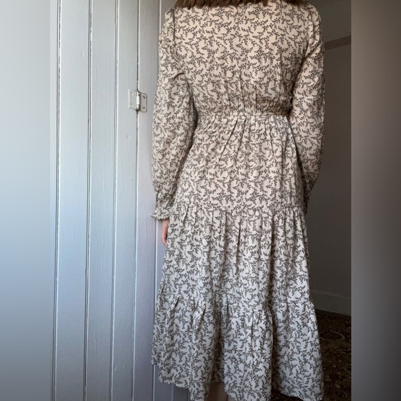 Hayden Los Angeles long sleeve dress - Picture 4 of 9